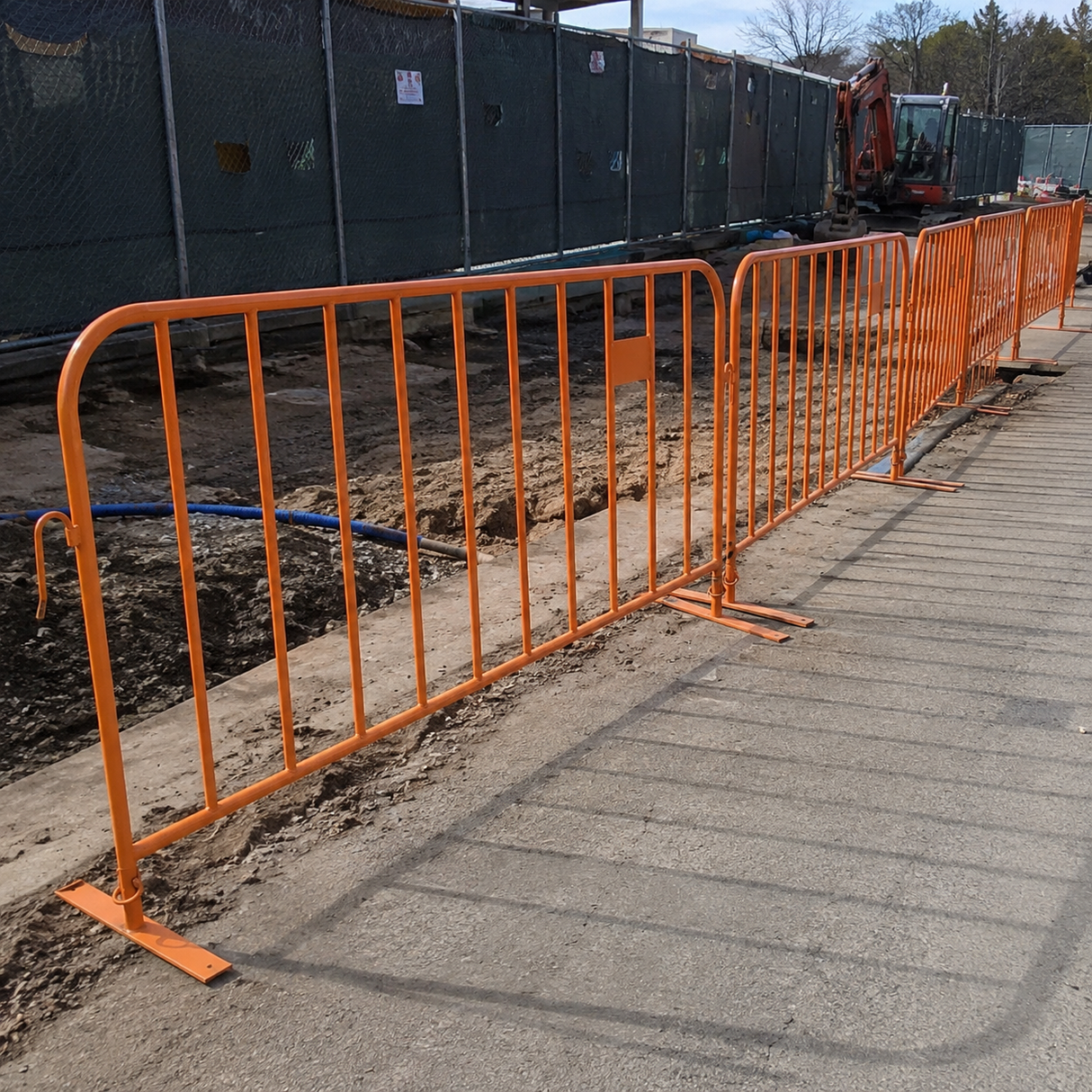 Orange Crowd Control Barrier 2.2m x 1.1m (+2 Pins & Feet)